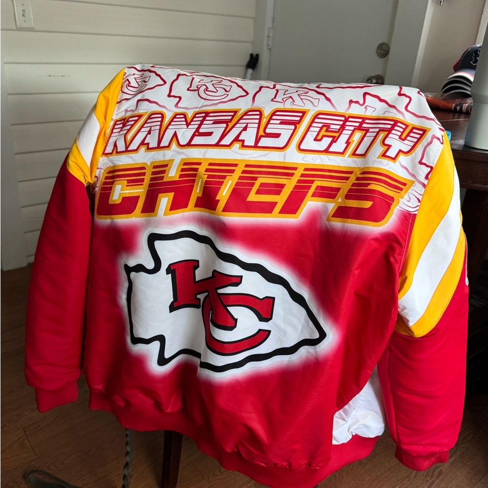 Men's Pro Standard Cream Kansas City Chiefs Sublimated Satin Full-Snap Jacket